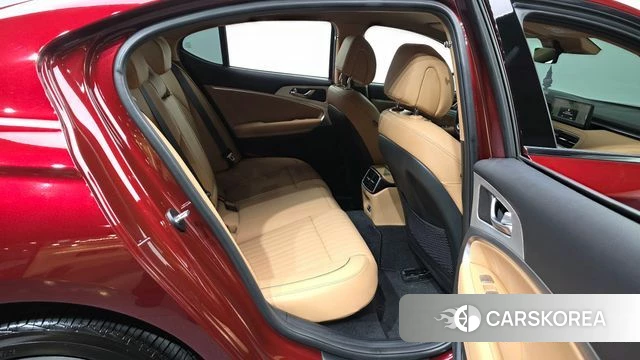 Genesis The New G70 2025 Красный из Кореи, фото 3