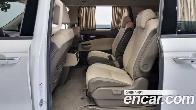 Kia Carnival 4th generation 2022 Белый из Кореи, фото 3