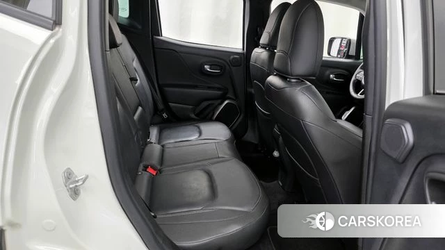 Jeep Renegade 2018 Белый из Кореи, фото 3