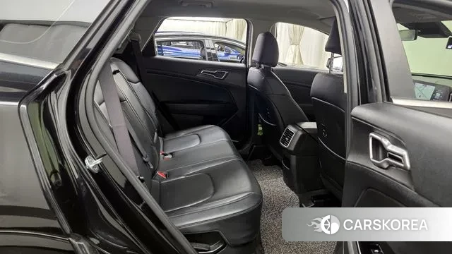 Kia Sportage 5th Generation Hybrid 2022 Черный из Кореи, фото 3