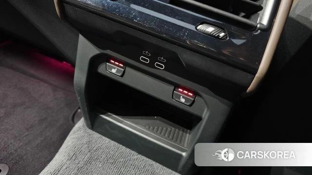 BMW 5 Series (G60) 2025 Белый из Кореи, фото 3
