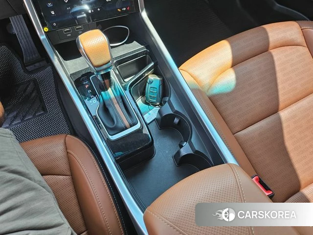 Ssangyong Torres 2023 Серебристо-серый из Кореи, фото 3