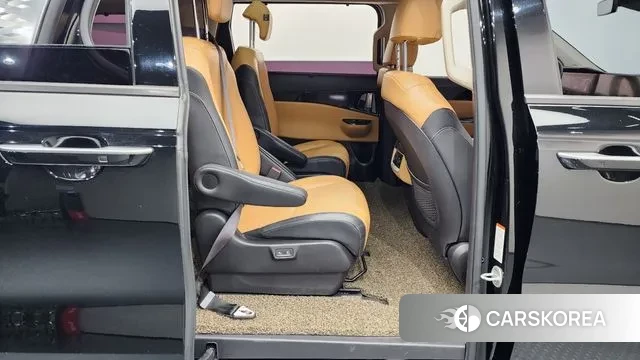 Kia Carnival 4th generation 2021 Черный из Кореи, фото 3
