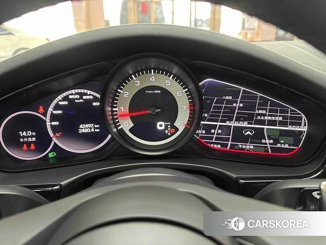 Porsche Panamera 2023 Красный из Китая, фото 3