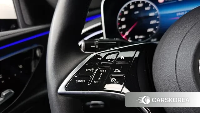 Mercedes-Benz E-Class W214 2024 Белый из Кореи, фото 3