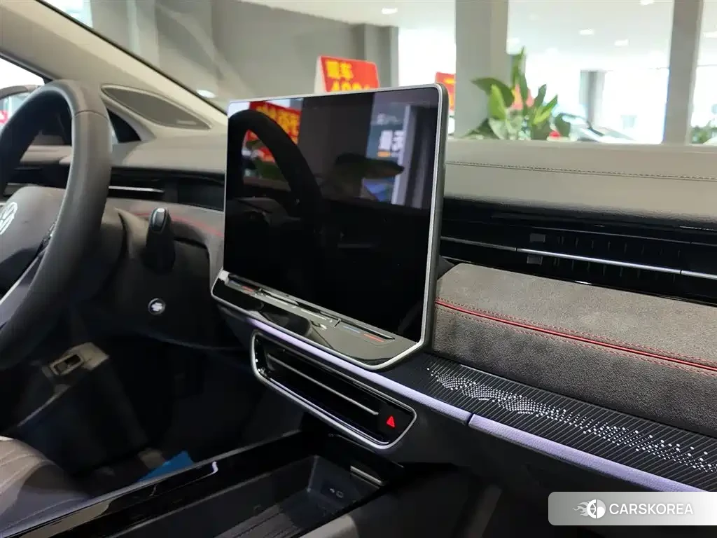 Volkswagen ID.7 VIZZION 2025 Белый из Китая, фото 3