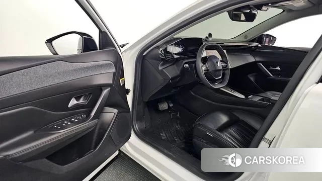 Peugeot 408 2023 Белый из Кореи, фото 3