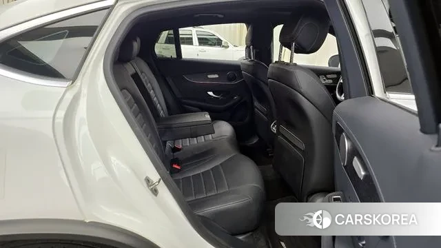 Mercedes-Benz GLC-Class X253 2023 Белый из Кореи, фото 3