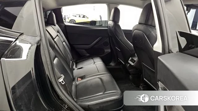 Tesla Model Y 2021 Черный из Кореи, фото 3