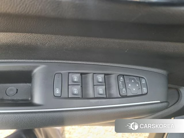 Renault Korea (Samsung) The New QM6 2022 Черный двухцветный из Кореи, фото 3