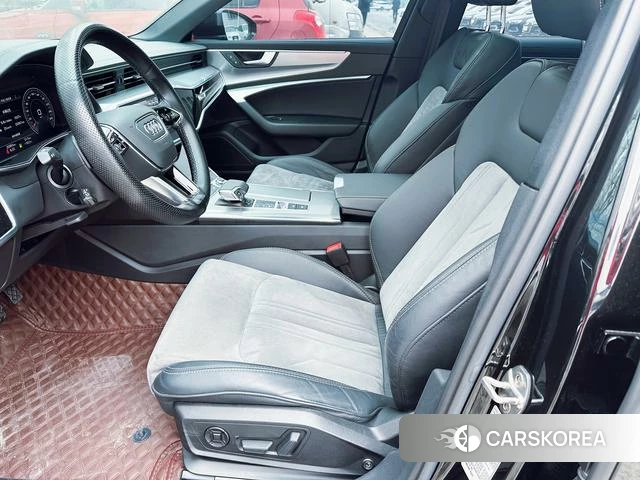 Audi A6L 2021 Черный из Китая, фото 3