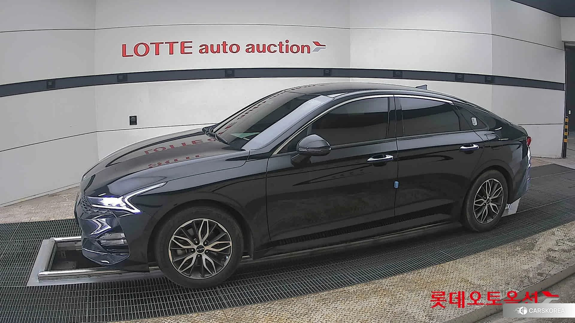 Kia K5 2023 Aurora Black Pearl из Кореи, фото 3