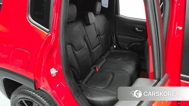 Jeep Renegade 2022 Красный из Кореи, фото 3