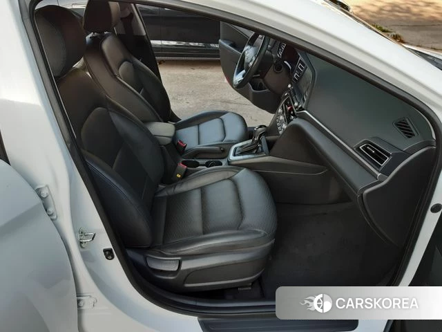 Hyundai The New Avante AD 2019 Белый из Кореи, фото 3