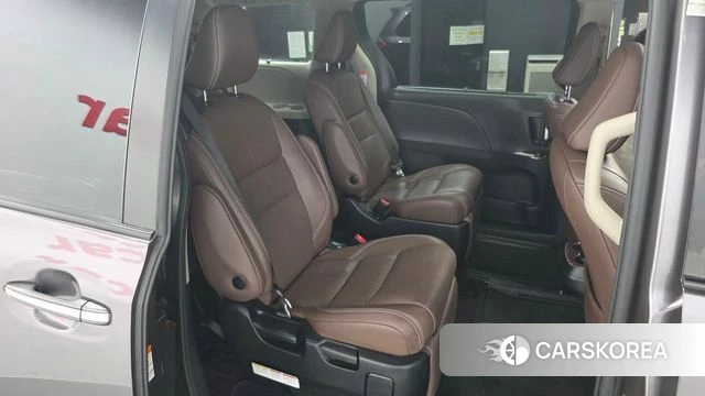 Toyota Sienna 2019 Серый из Кореи, фото 3