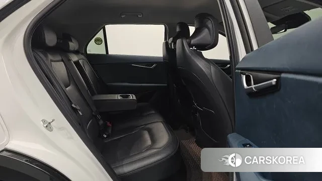 Kia Di Ol Nu Niro 2023 Белый из Кореи, фото 3