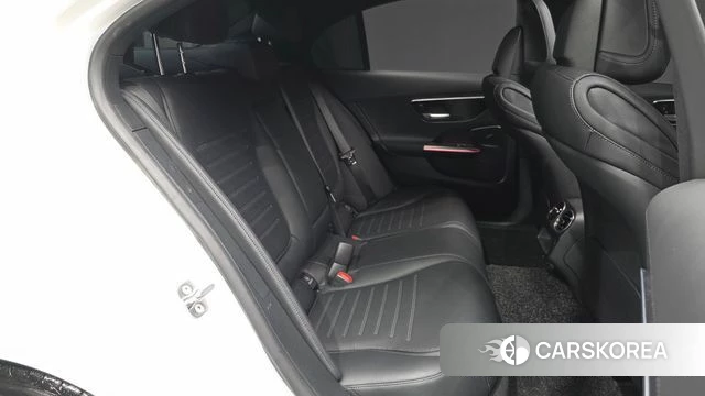 Mercedes-Benz C-Class W206 2023 Белый из Кореи, фото 3