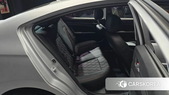 Hyundai Avante AD 2018 Серебряный из Кореи, фото 3