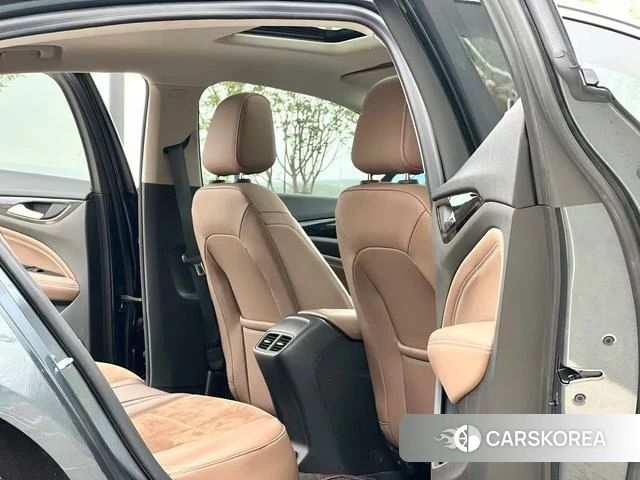 Buick Regal 2020 Черный из Китая, фото 3