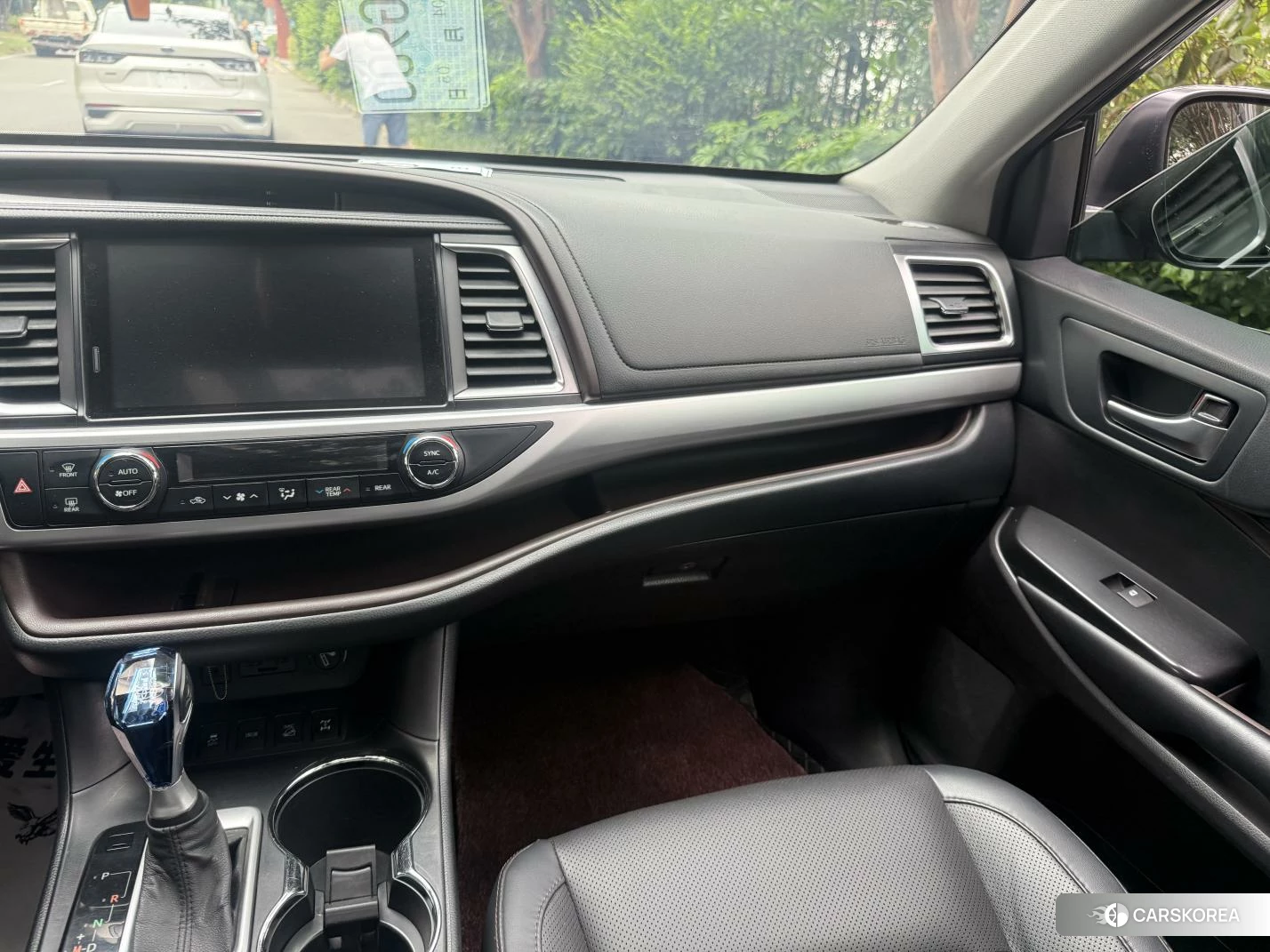 Toyota Highlander 2021 Темно-серый из Китая, фото 3