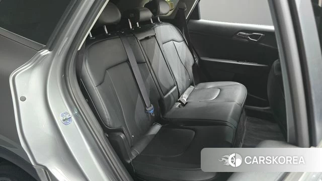 Kia Sportage 5th Generation Hybrid 2022 Серебристо-серый из Кореи, фото 3