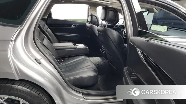 Genesis G80 (RG3) 2020 Серебряный из Кореи, фото 3