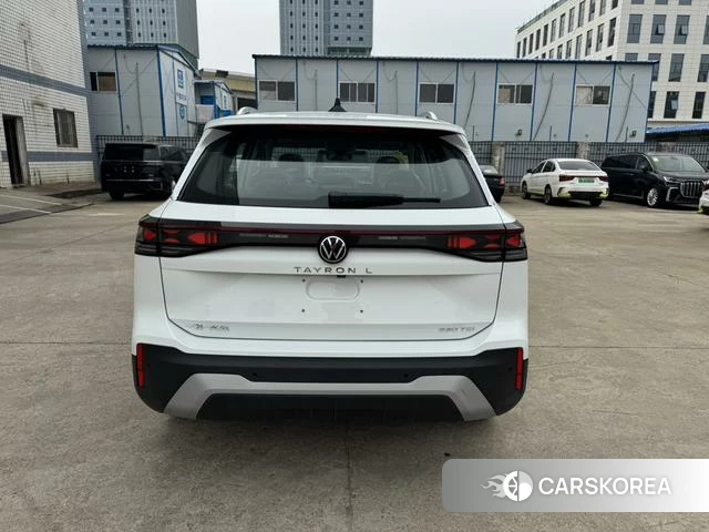 Volkswagen Tanyue 2026 Белый из Китая, фото 3