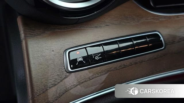 Mercedes-Benz E-Class W213 2018 Белый из Кореи, фото 3