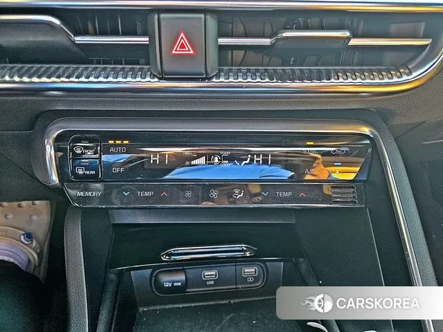 Kia K5 3rd generation 2023 Белый из Кореи, фото 3