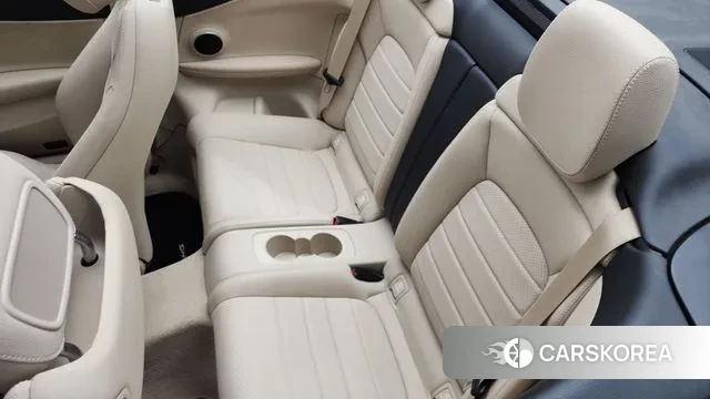 Mercedes-Benz C-Class W205 2020 Красный из Кореи, фото 3