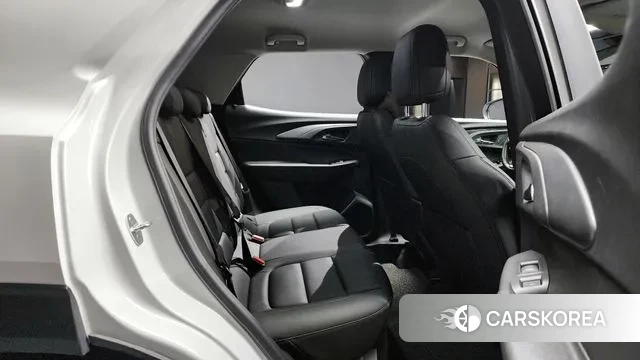 Chevrolet (GM Daewoo) Trailblazer 2020 Белый из Кореи, фото 3