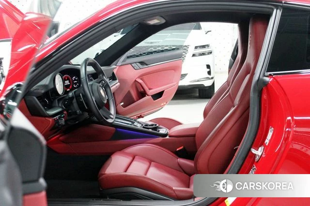 Porsche 911(992) 2023 Красный из Кореи, фото 3