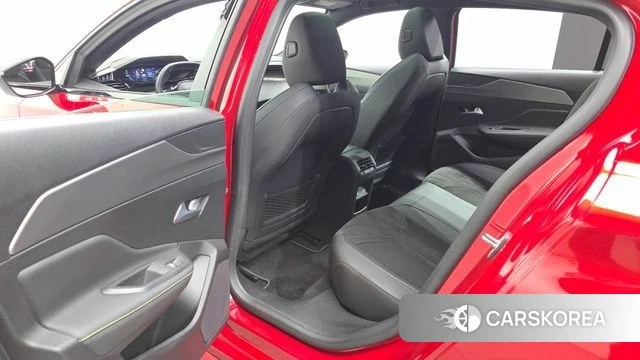 Peugeot 308 Third generation 2025 Красный из Кореи, фото 3