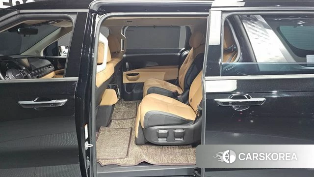 Kia Carnival 4th generation 2022 Черный из Кореи, фото 3