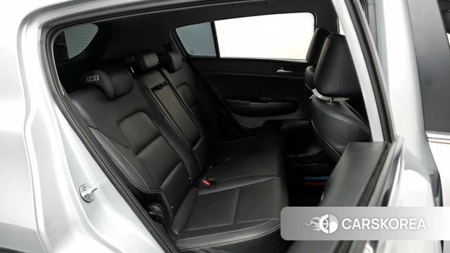 Kia Sportage The Bold 2019 Серебряный из Кореи, фото 3