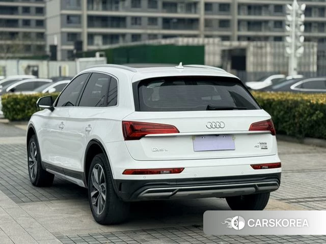 Audi Q5L 2021 Белый из Китая, фото 3