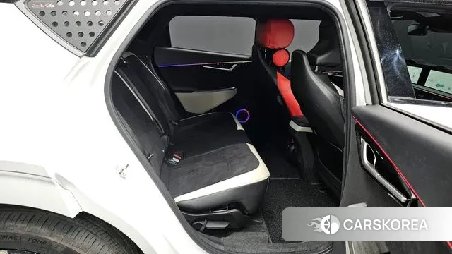 Kia EV6 2023 Белый из Кореи, фото 3