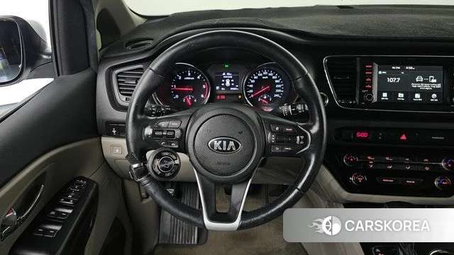 Kia The New Carnival 2018 Белый из Кореи, фото 3