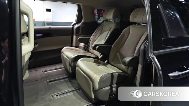 Kia Carnival 4th generation 2022 Черный из Кореи, фото 3