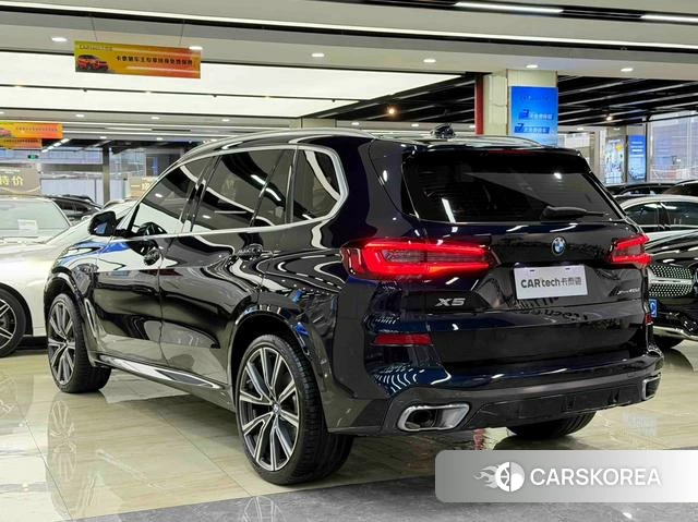 BMW X5 2023 Черный из Китая, фото 3