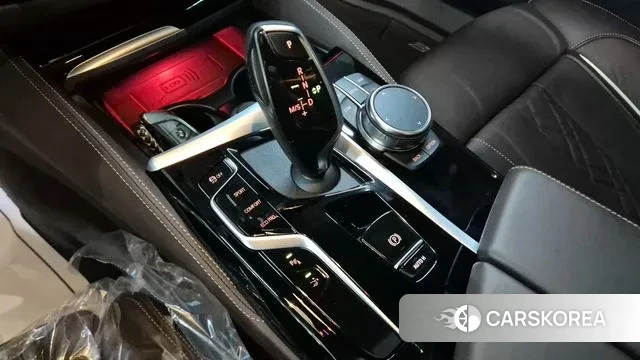 BMW 6 Series GT (G32) 2022 Черный из Кореи, фото 3