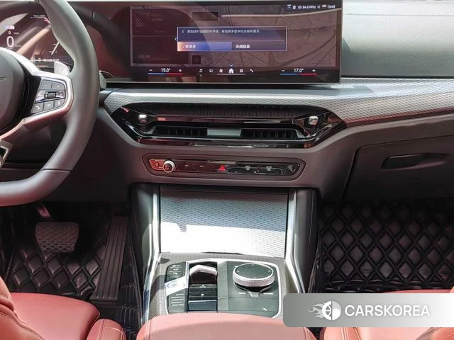 BMW 3 series 2024 Черный из Китая, фото 3