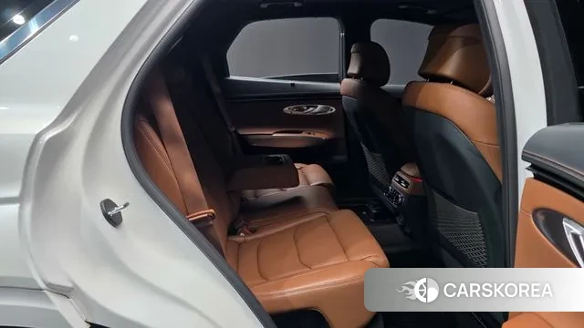 Genesis GV70 2024 Белый из Кореи, фото 3