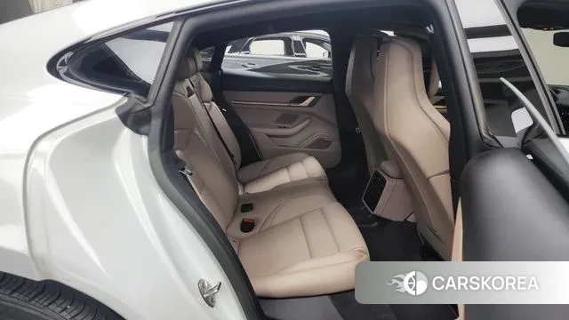 Porsche Taycan 2023 Белый из Кореи, фото 3