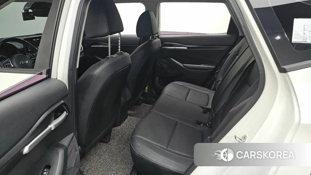 Kia Seltos 2021 Белый из Кореи, фото 3