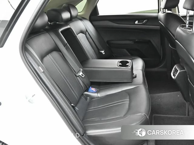 Kia K5 3rd generation 2023 Белый из Кореи, фото 3