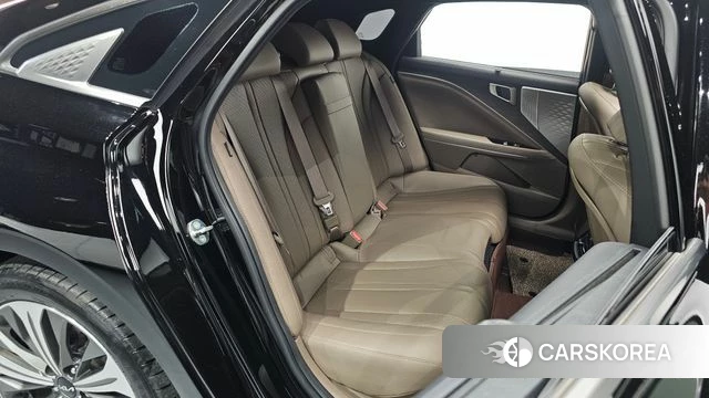 Kia K8 Hybrid 2023 Черный из Кореи, фото 3