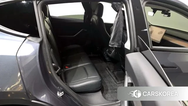 Tesla Model Y 2022 Серый из Кореи, фото 3