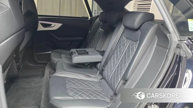 Audi Q8 (4M) 2021 Черный из Кореи, фото 3