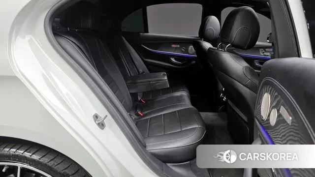 Mercedes-Benz E-Class W213 2022 Белый из Кореи, фото 3